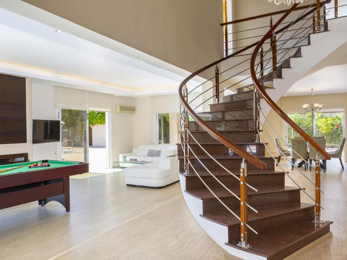 Willa Meneou Seaside Mansion 7 Larnaca Zewnętrze zdjęcie