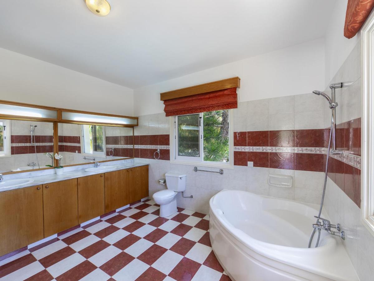 Willa Meneou Seaside Mansion 7 Larnaca Zewnętrze zdjęcie