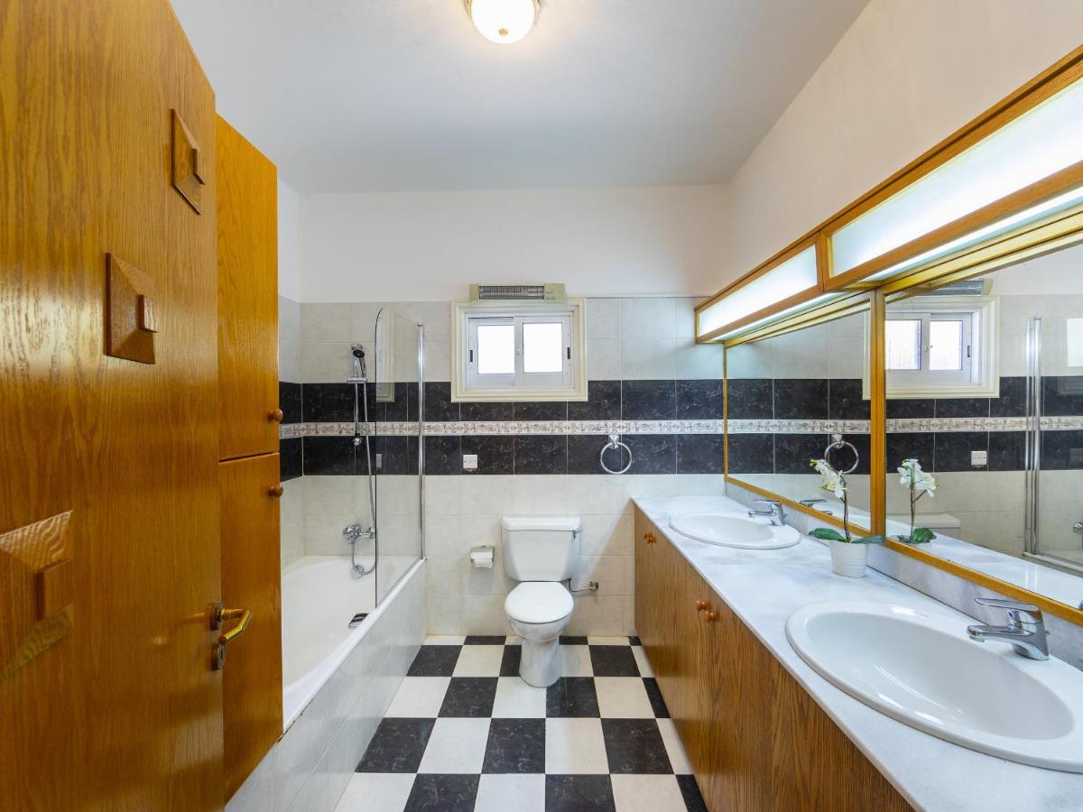 Willa Meneou Seaside Mansion 7 Larnaca Zewnętrze zdjęcie