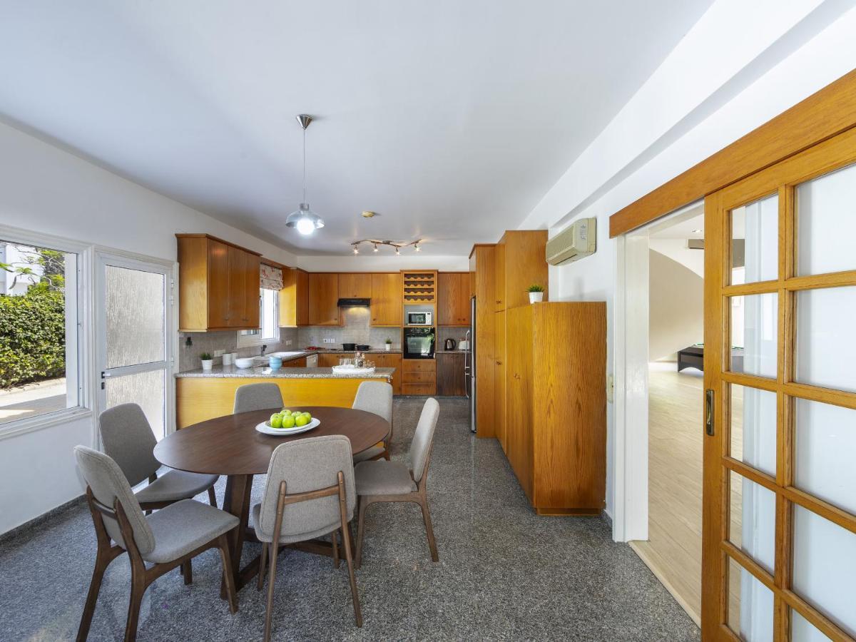 Willa Meneou Seaside Mansion 7 Larnaca Zewnętrze zdjęcie